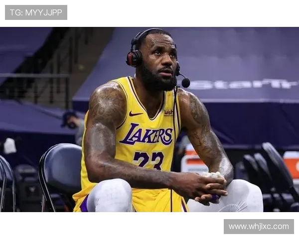 湖人迎战勇士季前赛首场大胜 詹姆斯与戴维斯状态回暖 湖人迎战勇士季前赛首场大胜 詹姆斯与戴维斯状态回暖