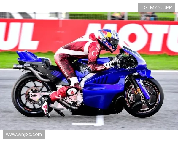 摩托GP赛季最新动态：车手表现激烈竞争，技术革新引领未来发展趋势