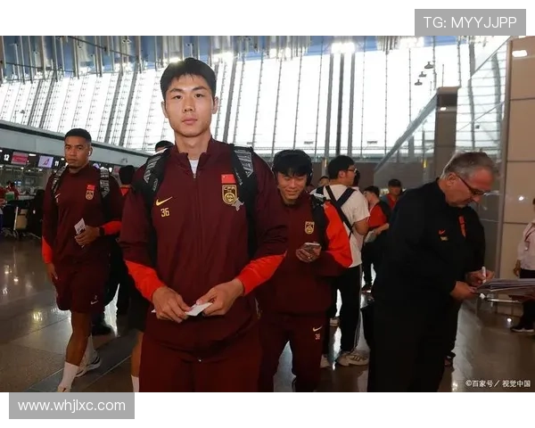 国足世预赛迎关键战新帅首秀引期待球迷热议阵容调整战术革新备受关注 国足世预赛迎关键战新帅首秀引期待球迷热议阵容调整战术革新备受关注